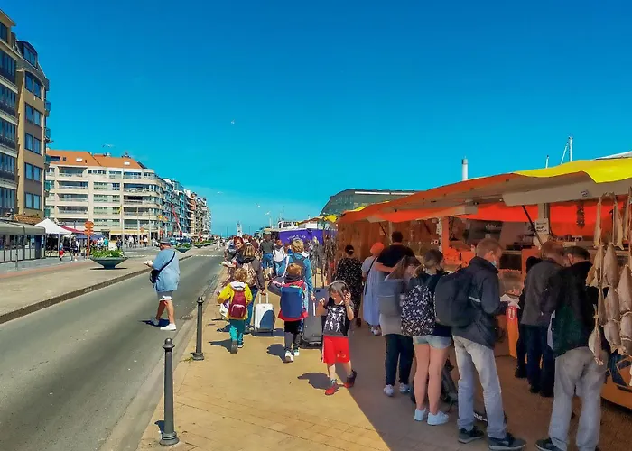 Apartment Front In With Wifi